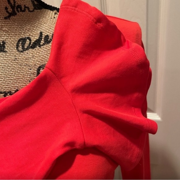 Maeve by Anthropology Red Top Size Medium EUC - Picture 3 of 3